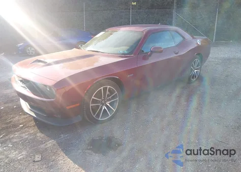 2023 Dodge Challenger R/T из США, поврежденный, VIN 2C3CDZBTXPH605926